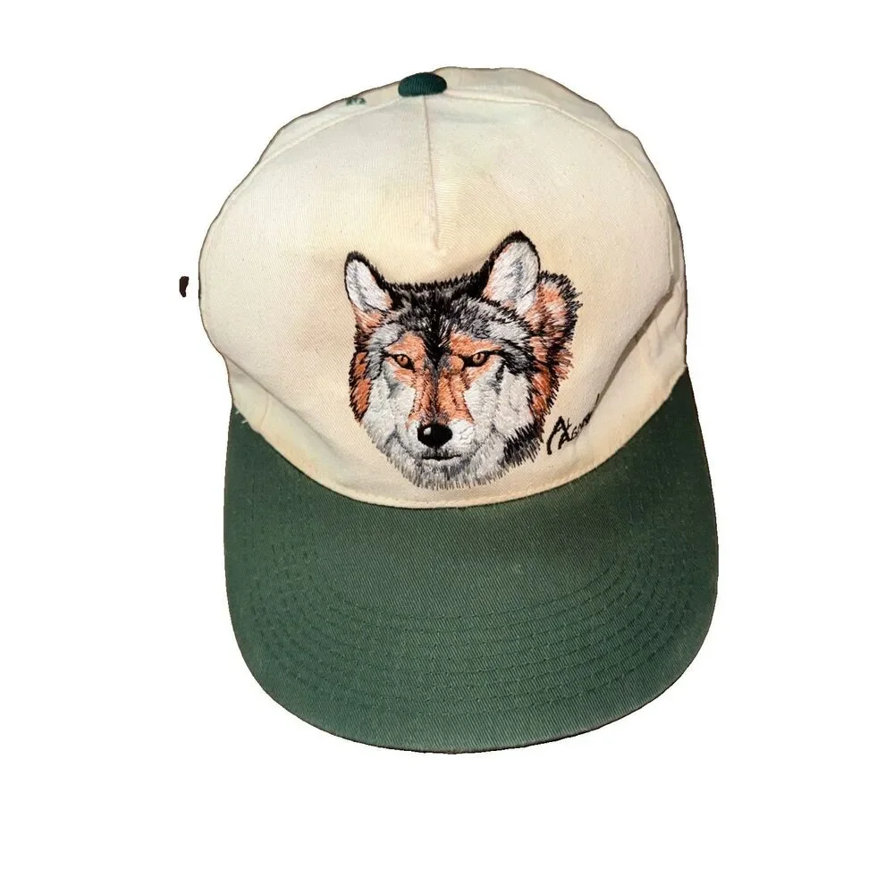 Vintage Wolf Embroidered Snapback Hat Outdoor America Store Wildlife Cap 90s TSF